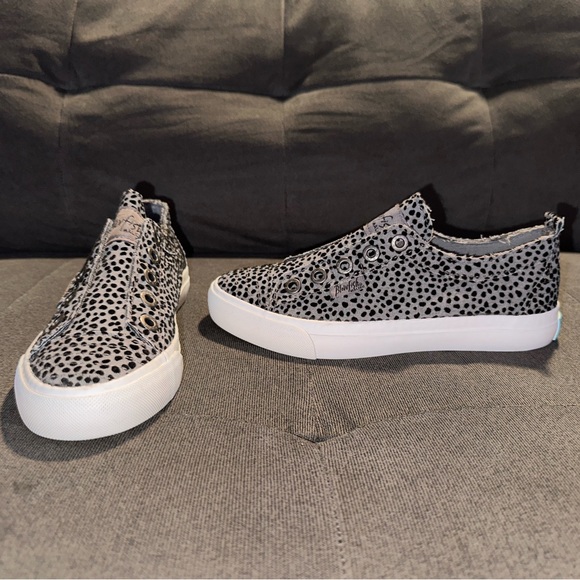 Women’s Blowfish Play Shoes - Picture 4 of 11